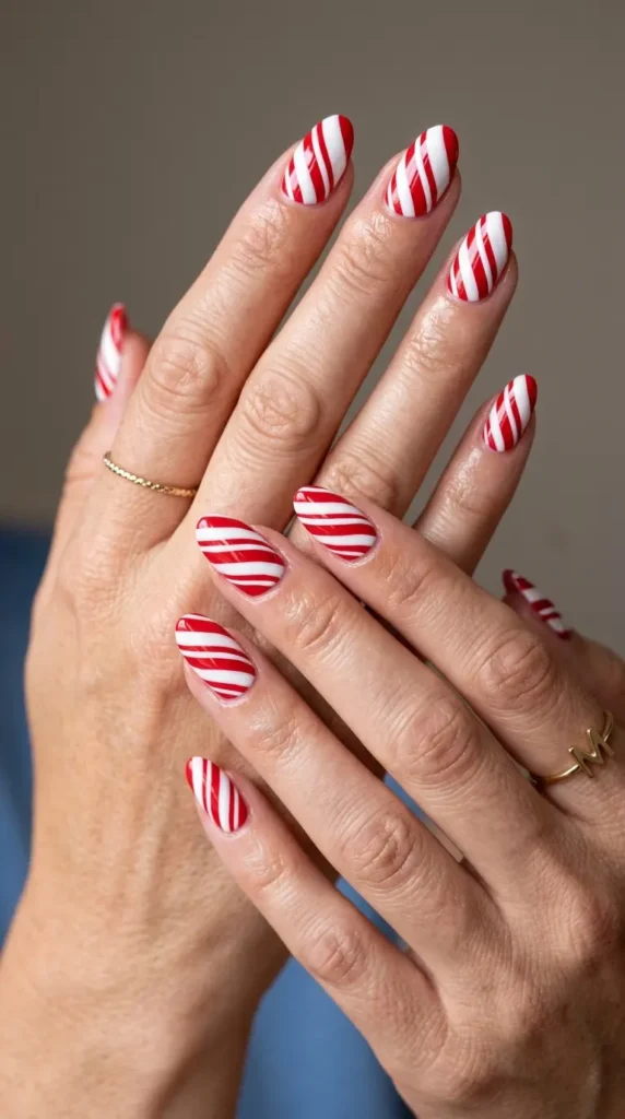 red and white candy-cane style stripe variation