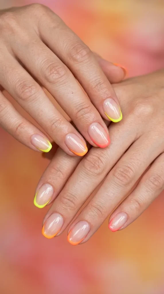 Sunset outline minimalist nails (neon borders)