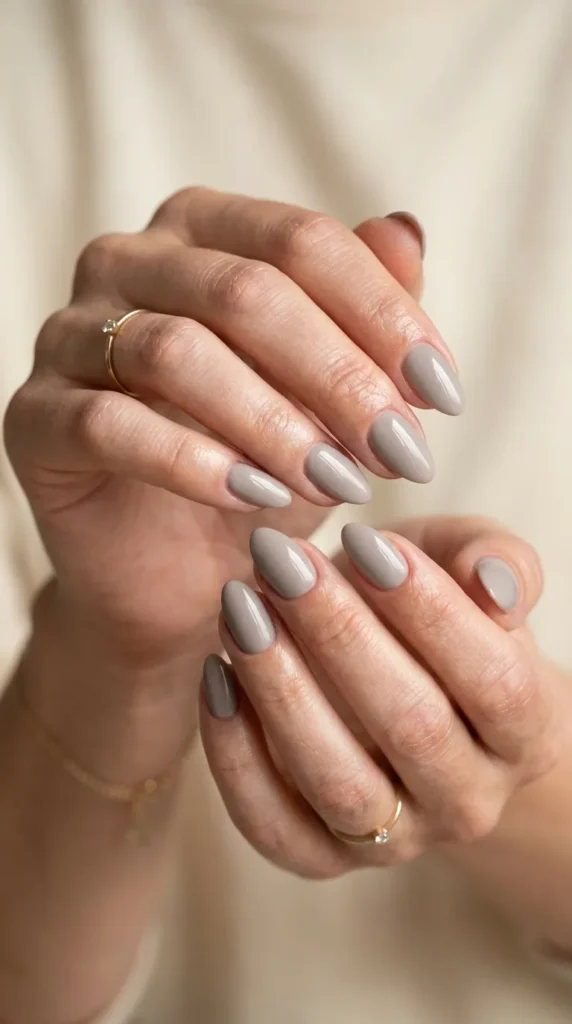 Light Taupe Minimalist Nails