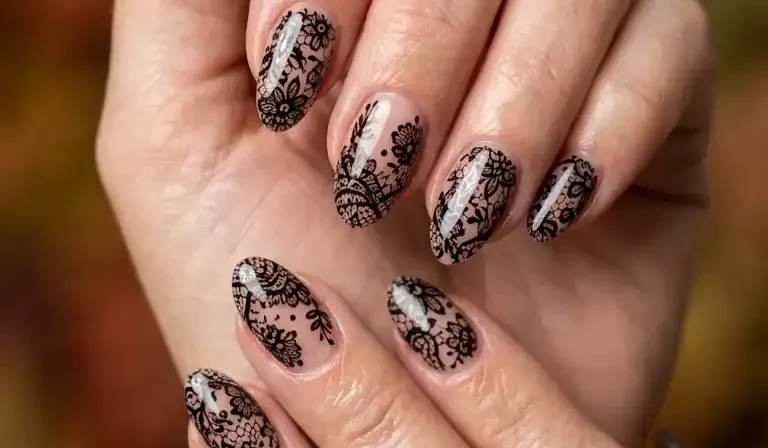 Floral Autumn Blooming Nail Designs