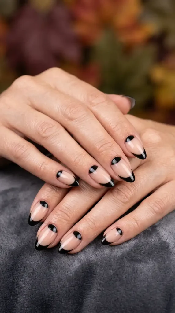 Reverse Black French Tips with Nude Center