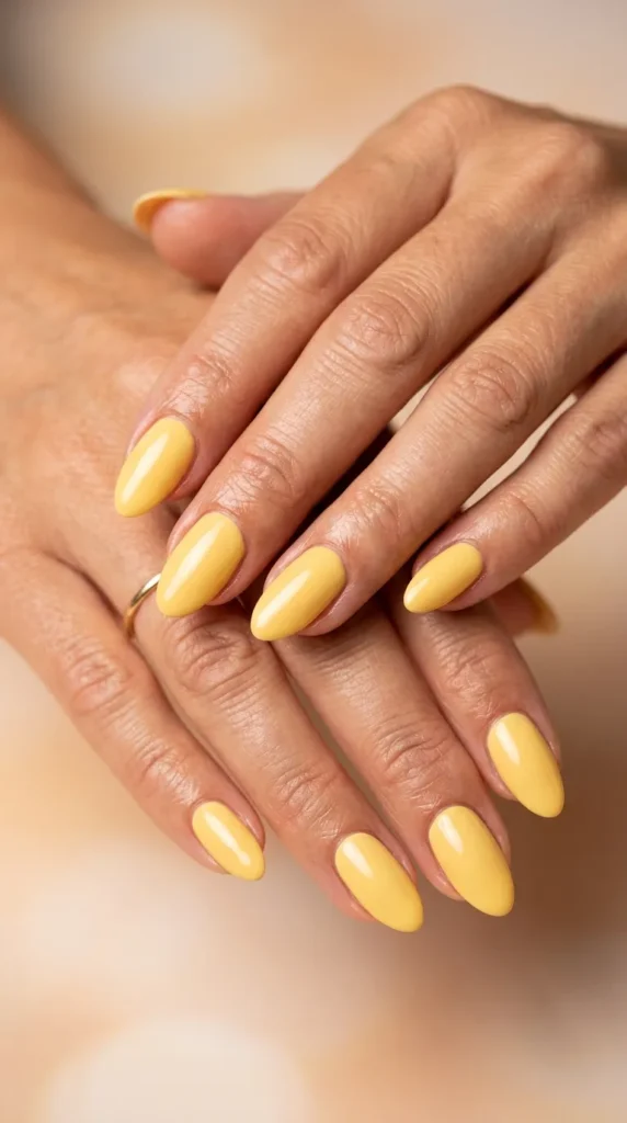 Soft Banana Cream Nails