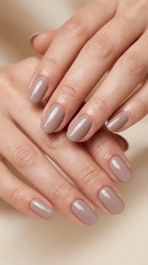 Soft Taupe Gloss Nails