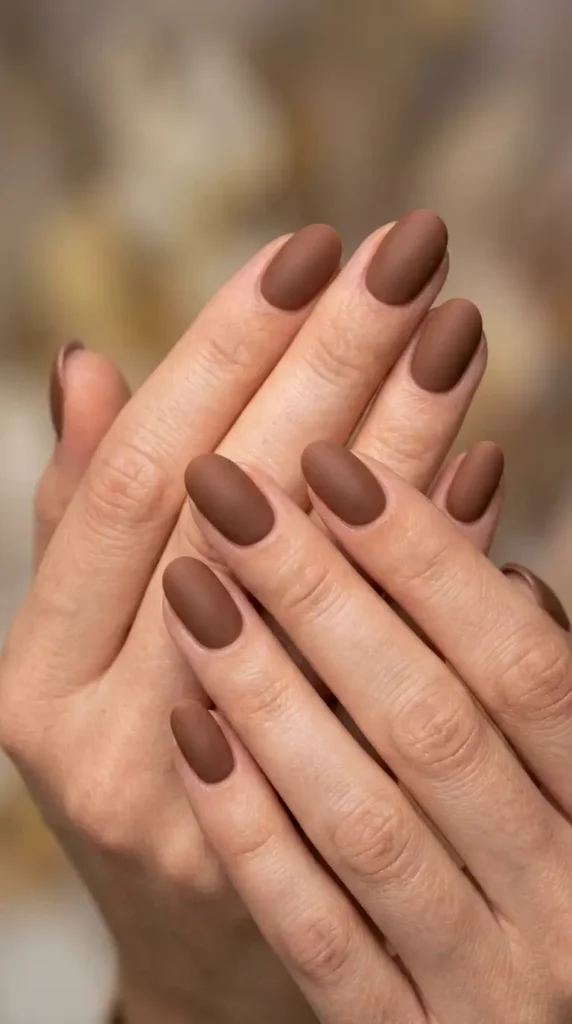 Teddy Bear Brown Nails